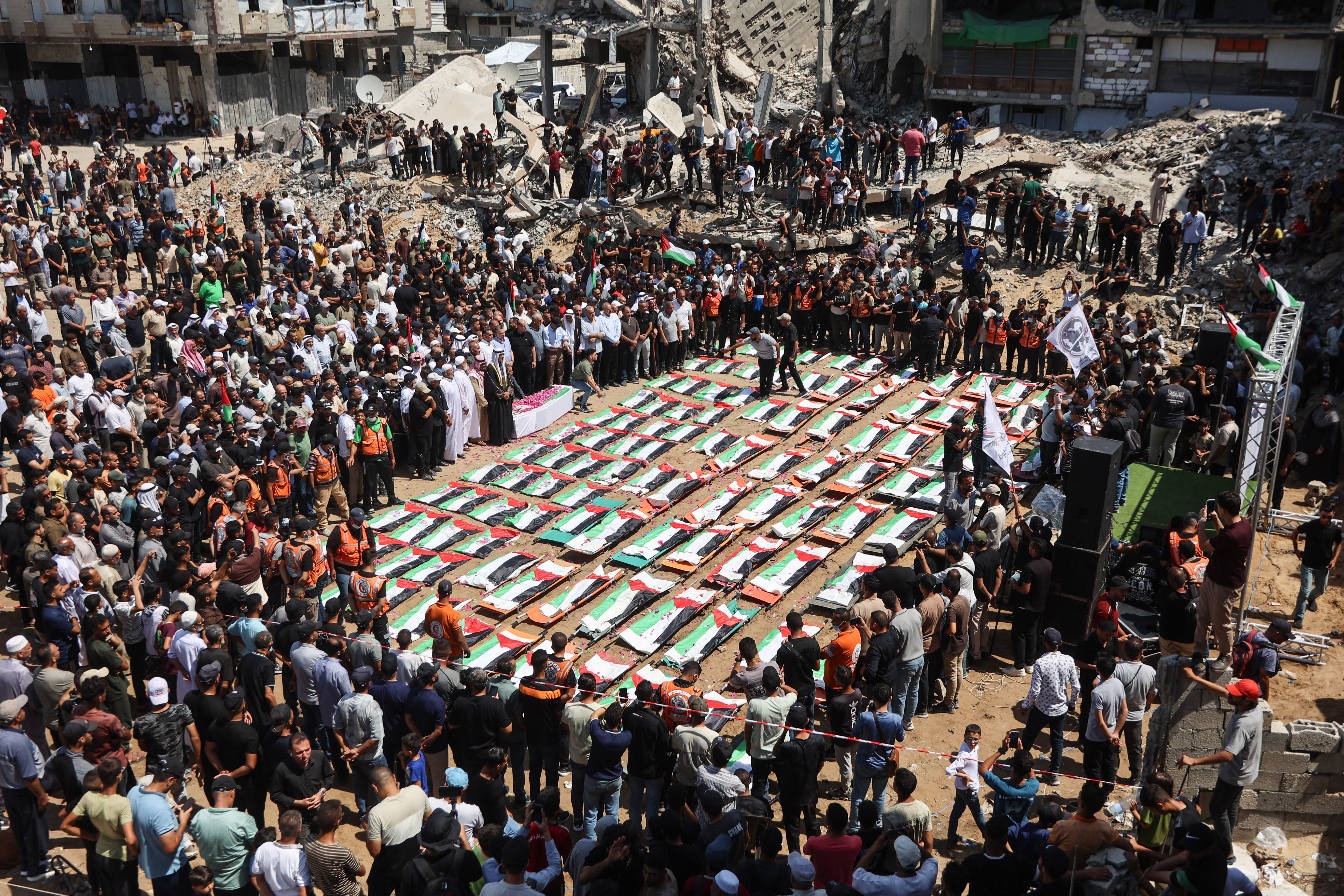 Gaza-enterro-coletivo