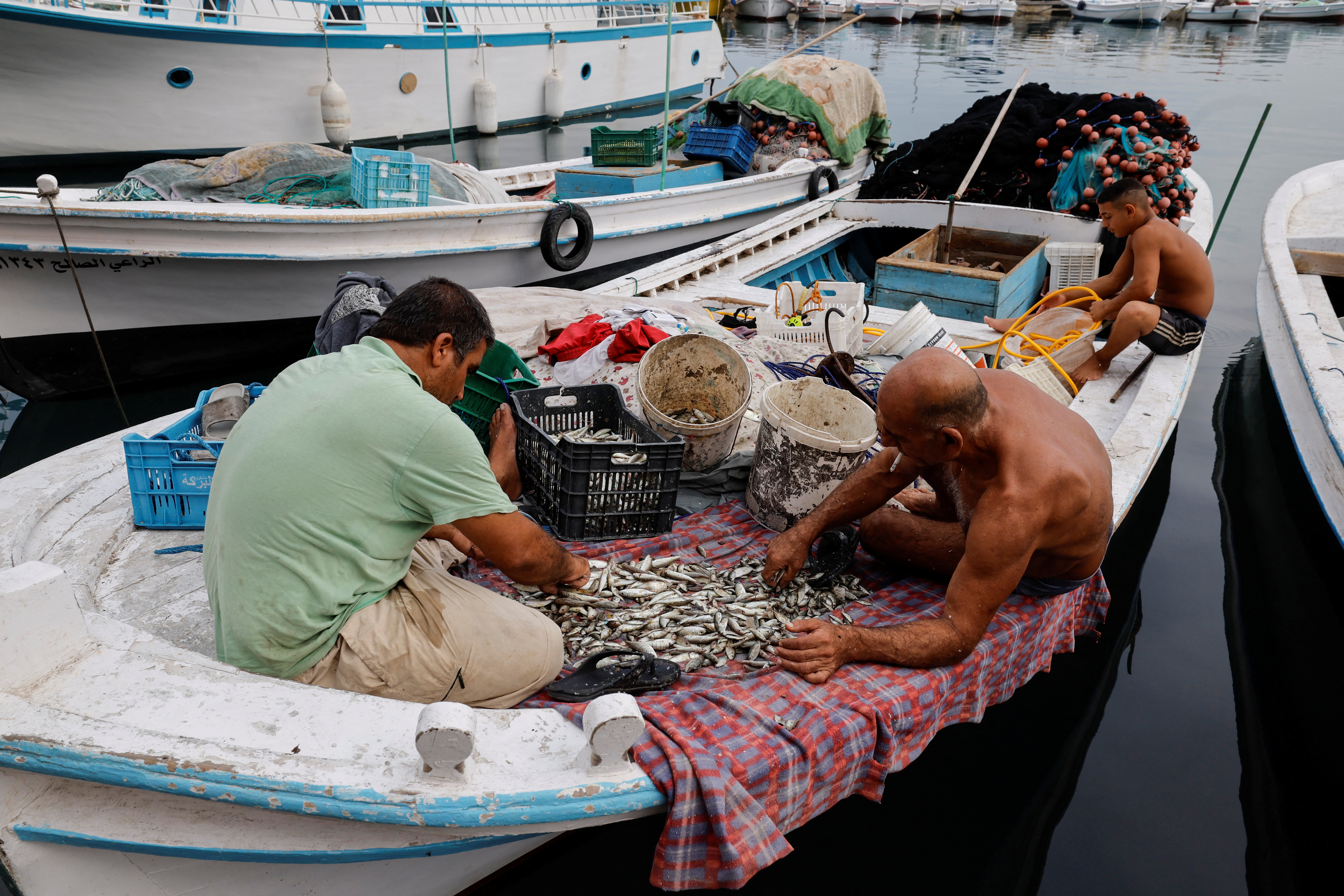 Border tensions with Israel push Lebanese fishermen away from waters in port city of Tyre