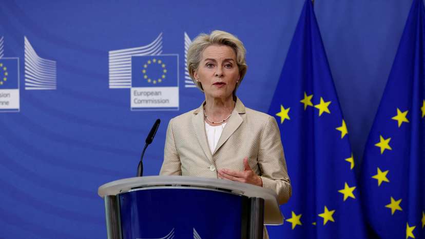 European Commission President addresses the media on Ukraine crisis in Brussels