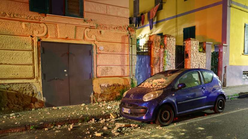 Earthquake in Naples