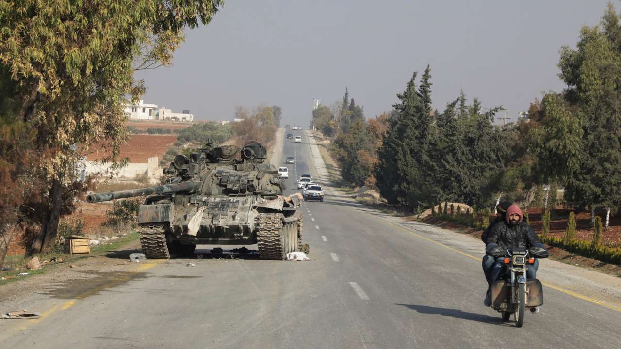 Syrian rebels capture Hama