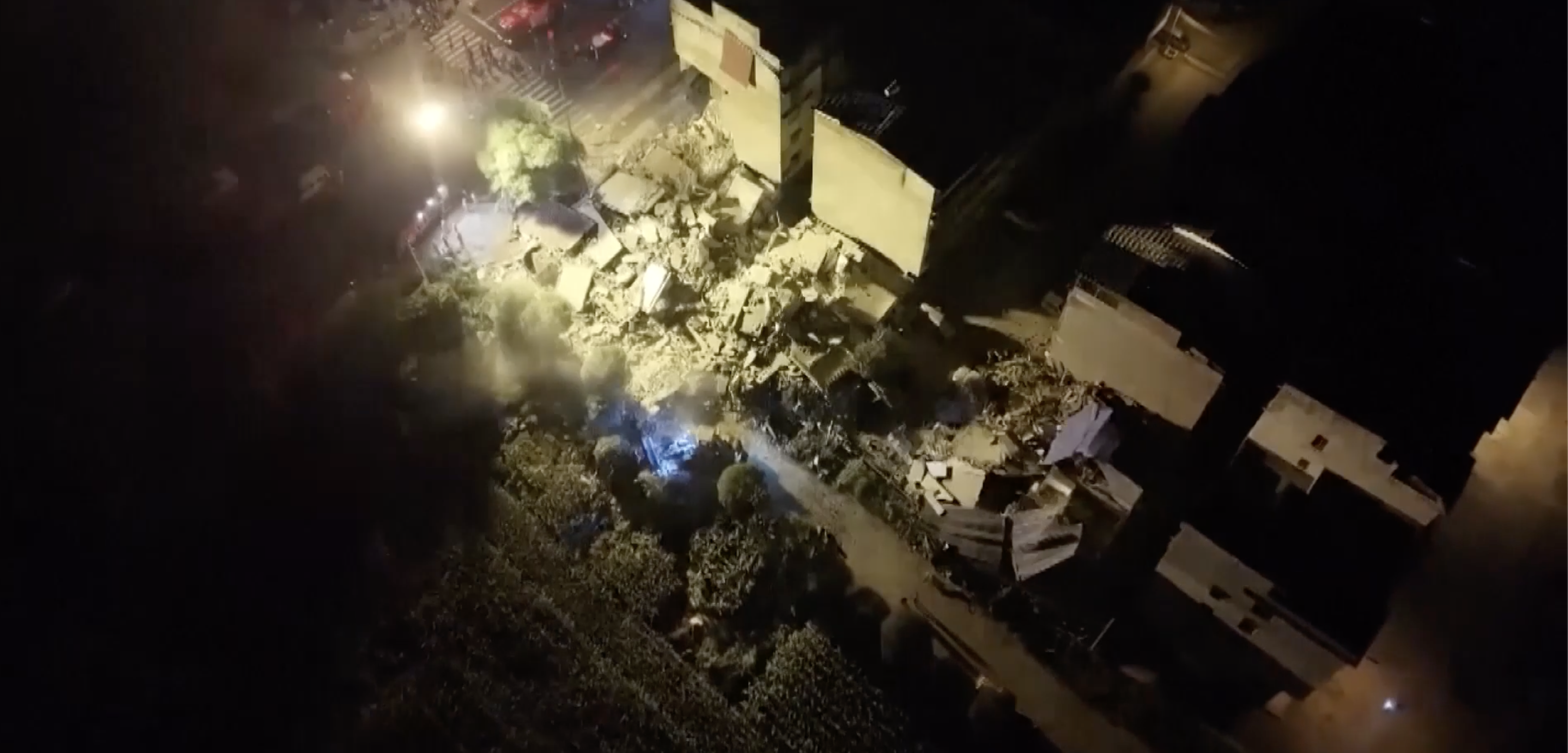 Earthquake hits China