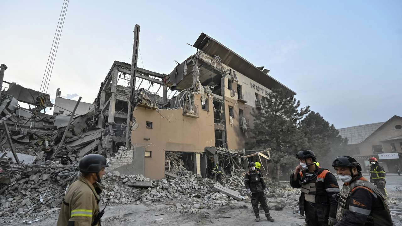 Aftermath of a Russian missile attack in Kryvyi Rih