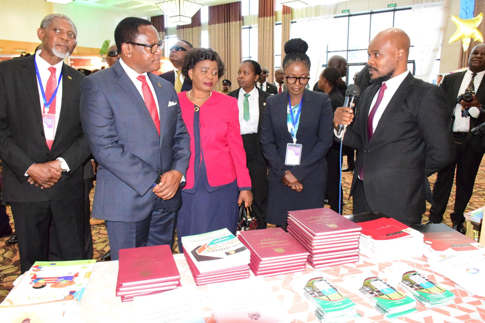 Malawi Government- X