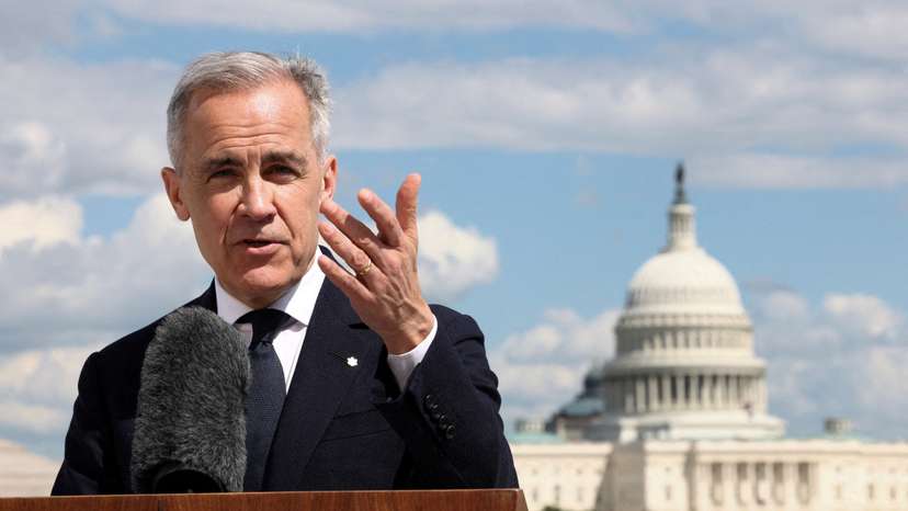 FILE PHOTO: Canadian Prime Minister Carney holds a press conference in Washington