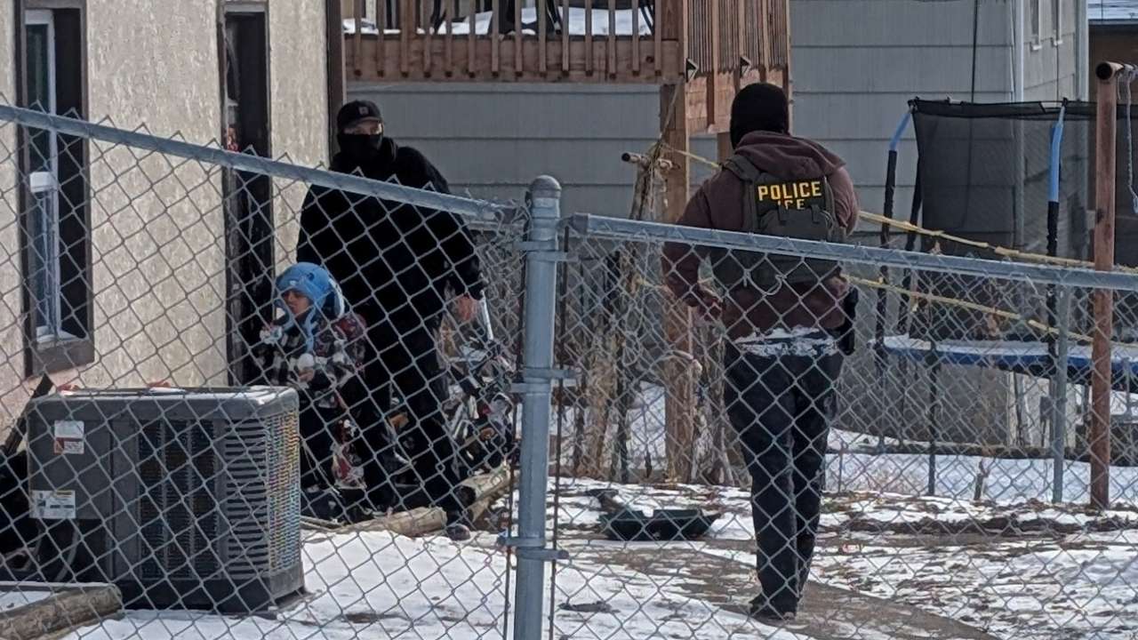 A 5-year-old boy is detained by federal agents in Columbia Heights