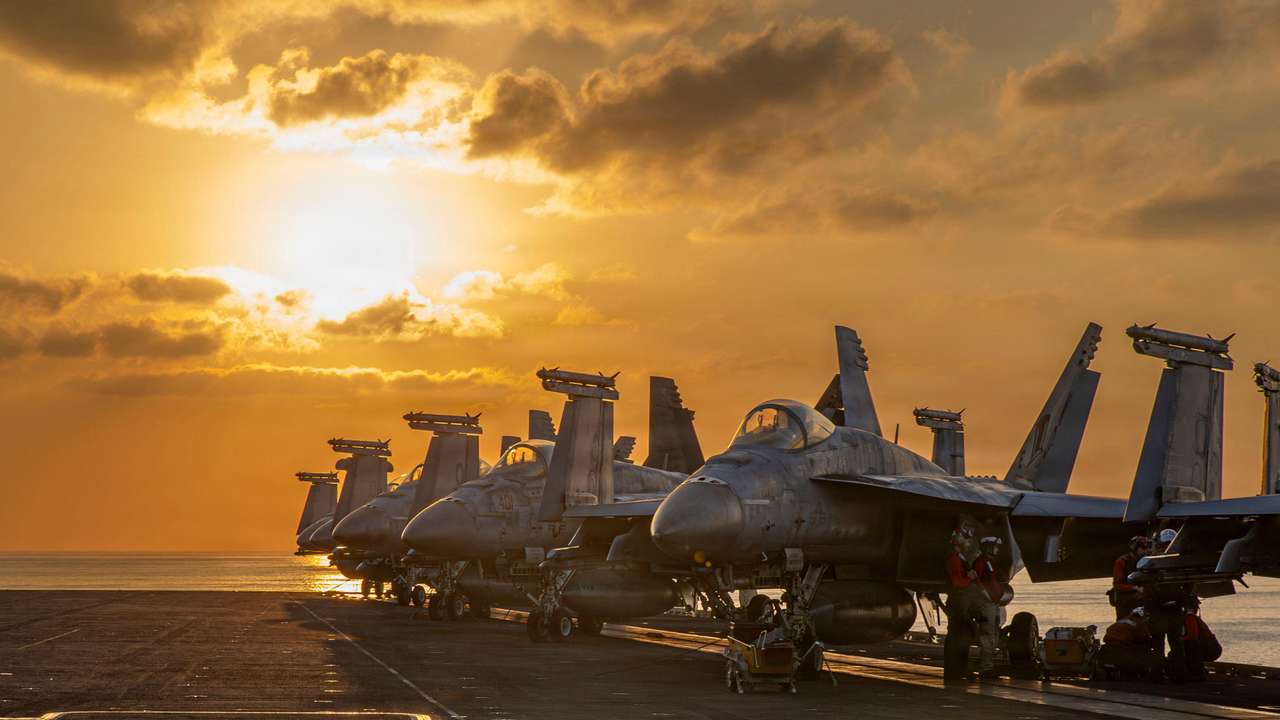 USS Abraham Lincoln (CVN 72) Flight Operations