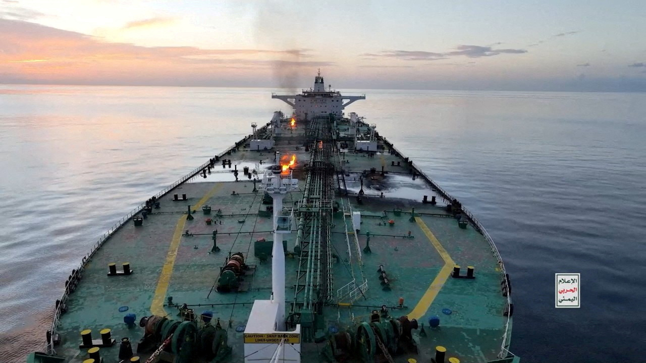 Sounion oil tanker on fire in Red Sea