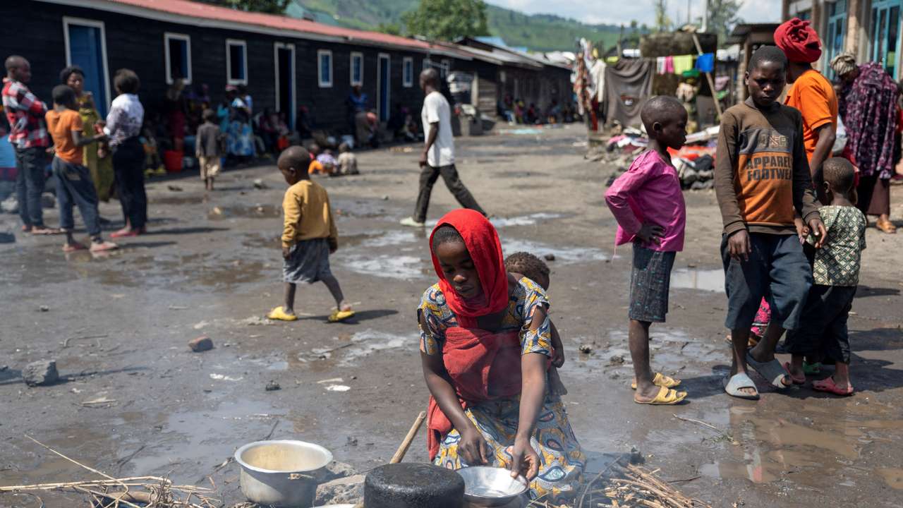 FILE PHOTO: Thousands more flee rebel advance in eastern Congo