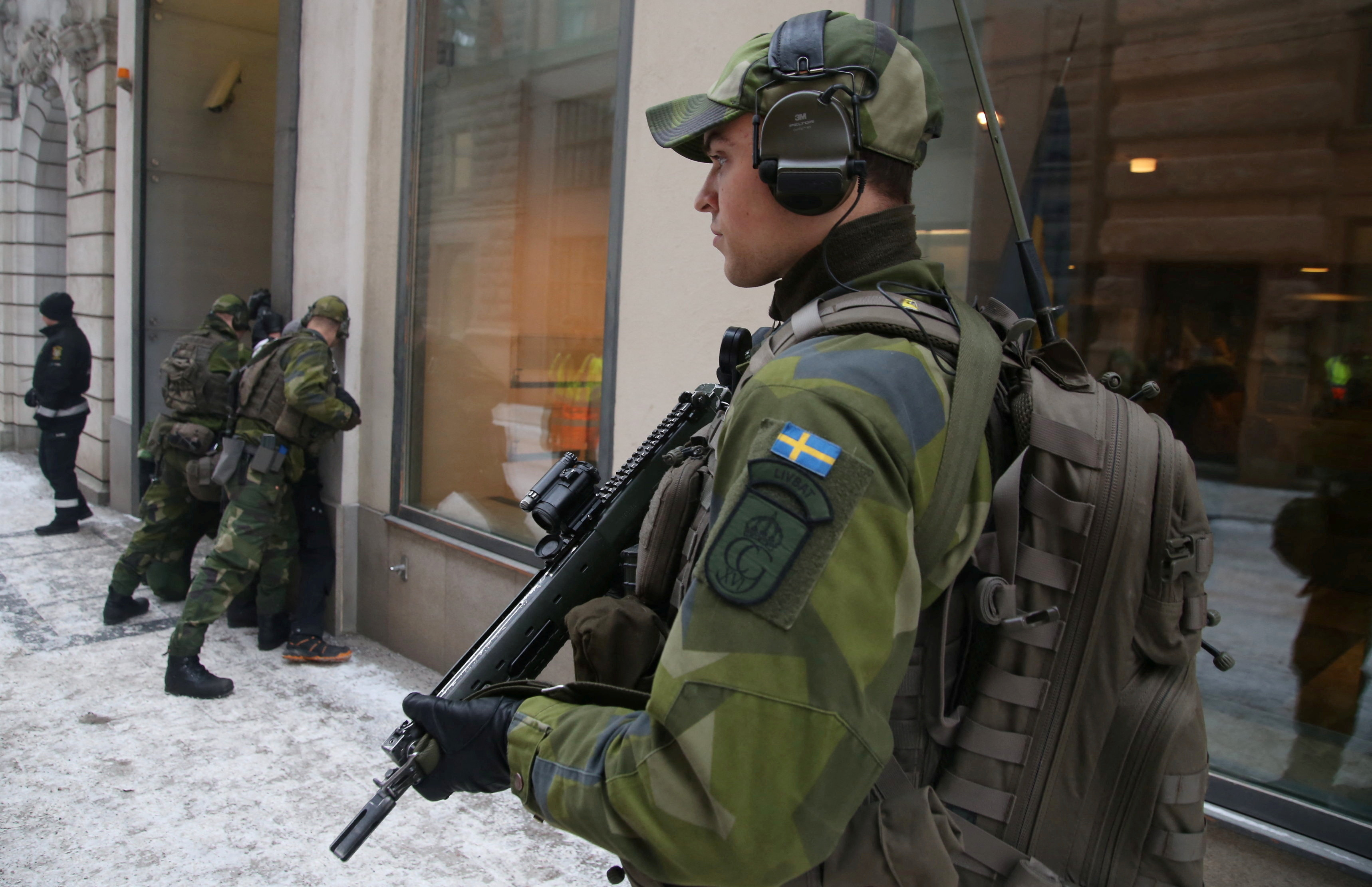 Swedish troops exercise in Stockholm