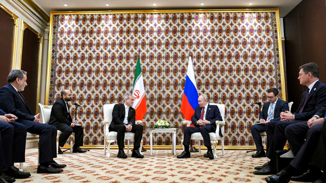 Russian President Vladimir Putin meets with Iranian President Masoud Pezeshkian in Ashgabat