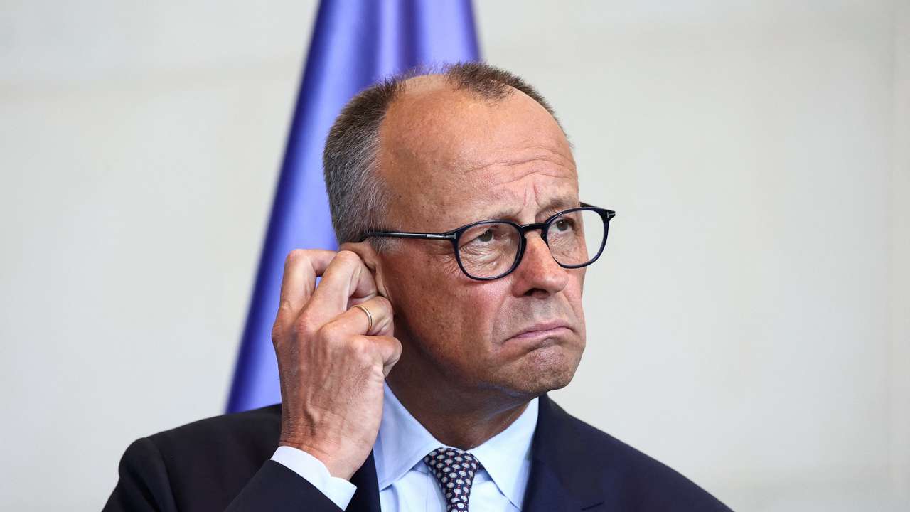 German Chancellor Merz and Ukrainian President Volodymyr Zelenskiy attend a press conference, in Berlin