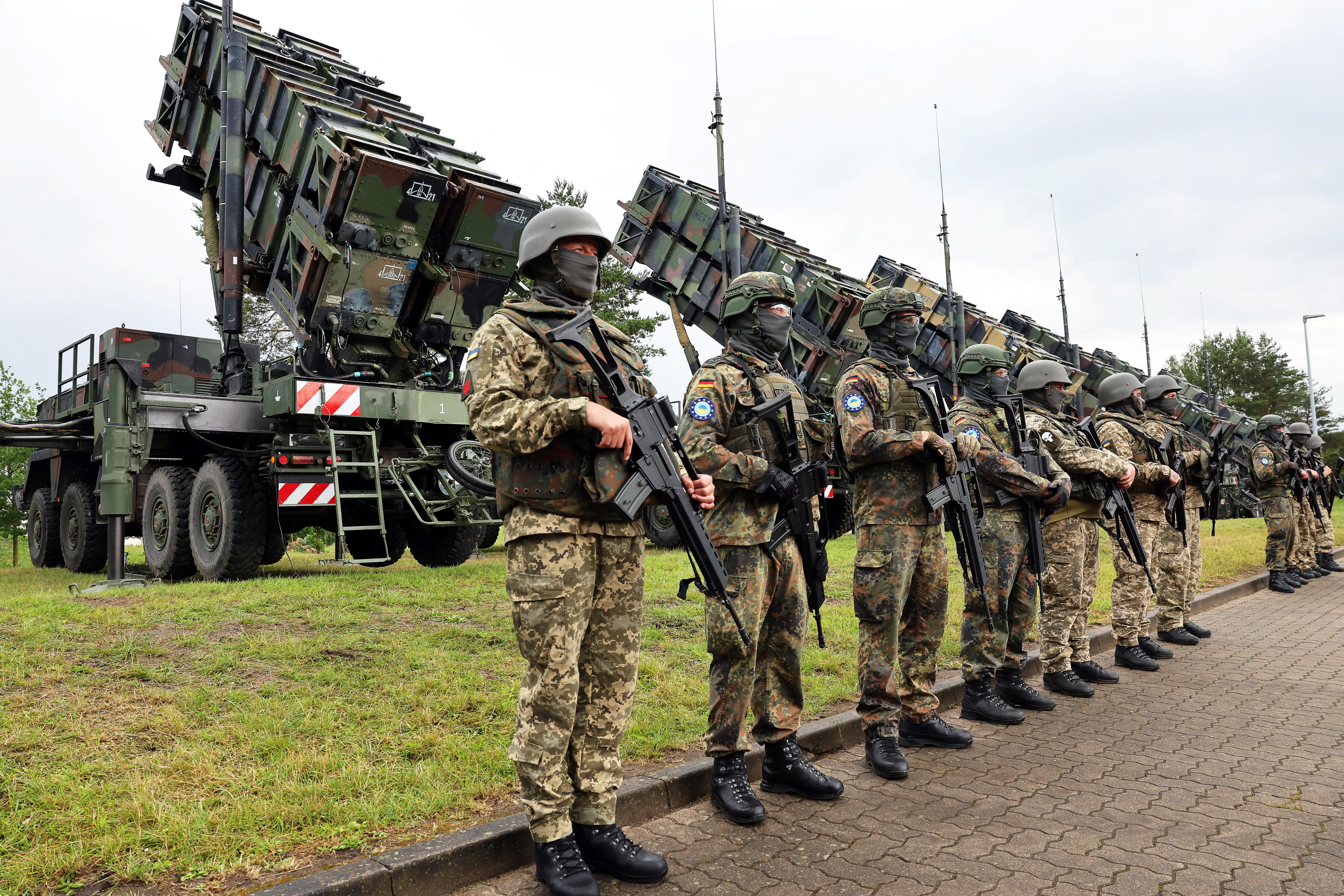 Ukrainian President Volodymyr Zelenskiy visit to a military training area