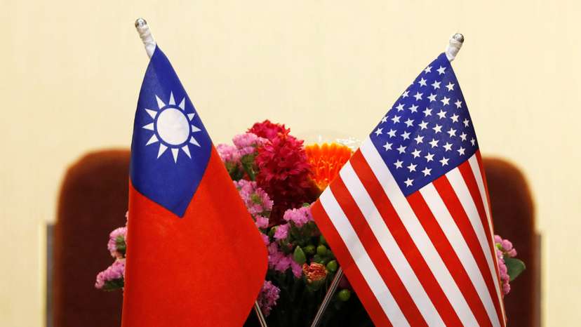 Flags of Taiwan and U.S. are placed for a meeting between U.S. House Foreign Affairs Committee Chairman Ed Royce speaks and with Su Chia-chyuan, President of the Legislative Yuan in Taipei