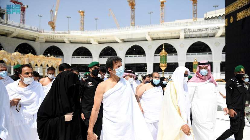 Pakistani Prime Minister Imran Khan performs umrah on the 27th day of Ramadan with his wife, Bushra Bibi, in the Grand Mosque, in the holy city of Mecca