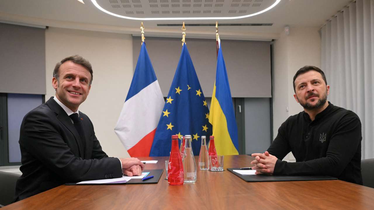 Macron and Zelenskiy meet in Brussels