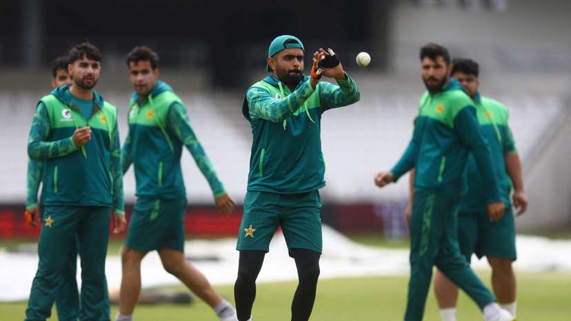First T20 International - Pakistan Practice Session