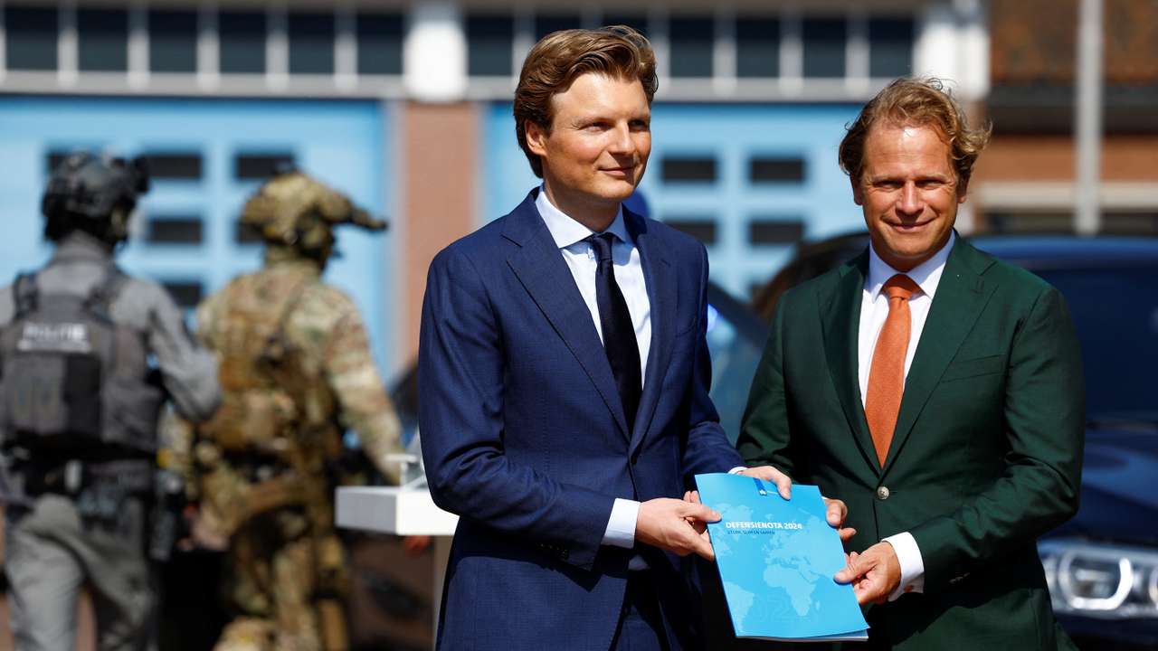 Dutch government presents plans for increased defence spending, in Amersfoort