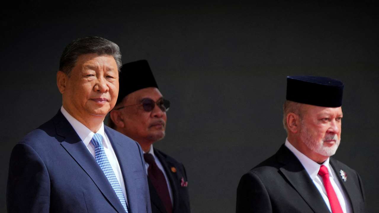 Chinese President Xi Jinping visits Malaysia