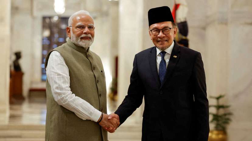 Malaysian PM Anwar visits India