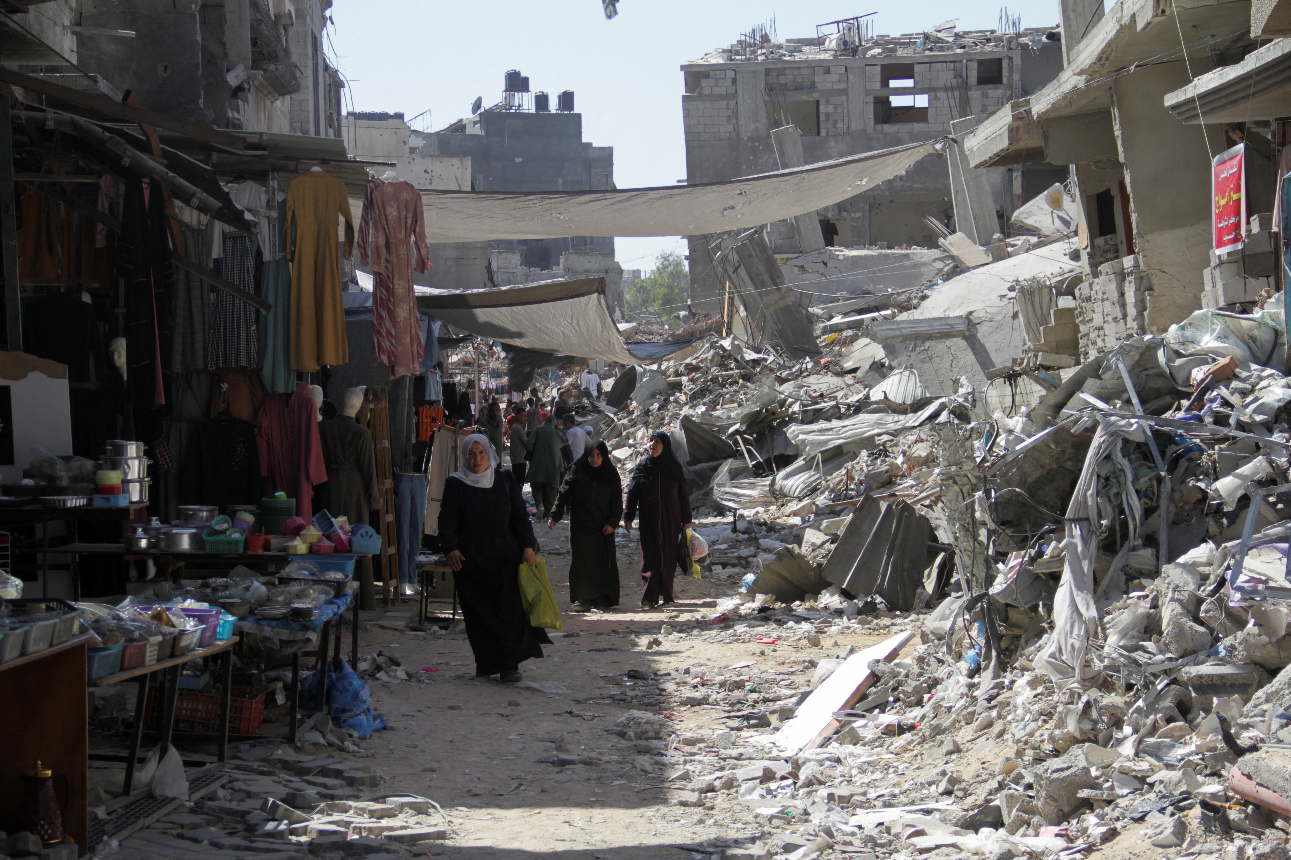 Palestinians in Jabalia struggle with food scarcity, basic necessities