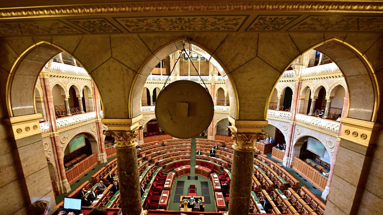 Debate of the bill to crack down on foreign-funded organisations