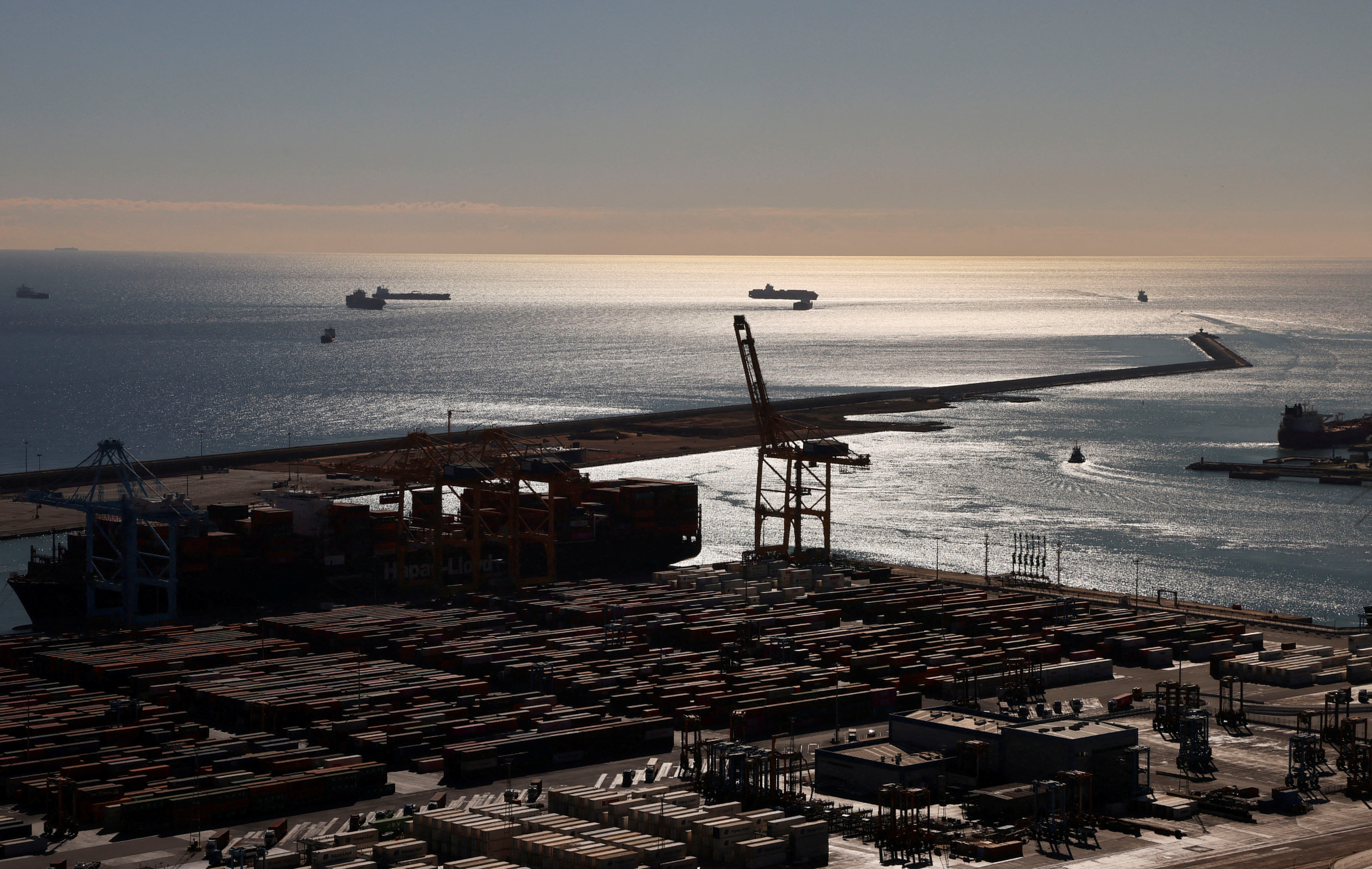 FILE PHOTO: Barcelona dockers refuse to handle military material amid Gaza war