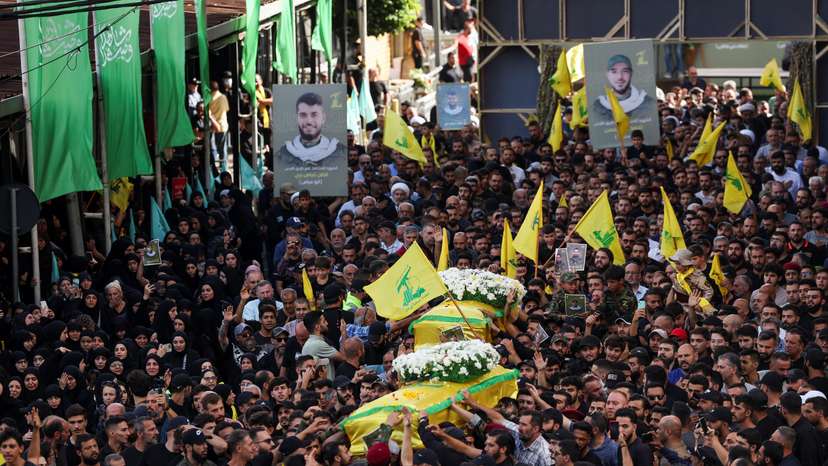 Funeral of Hezbollah members, in Ghobeiry