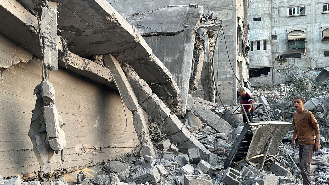 Aftermath of Israeli strike on a house in Gaza's Jabalia