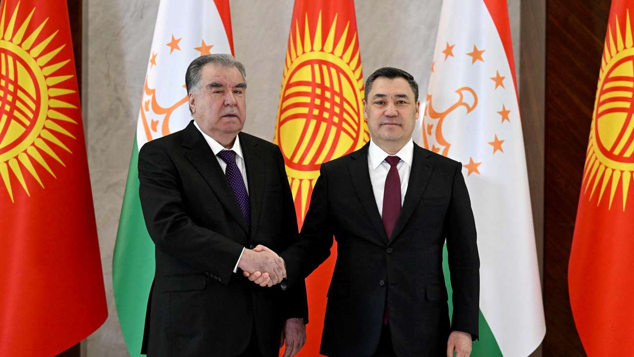 Kyrgyz President Japarov and Tajik President Rahmon meet in Bishkek