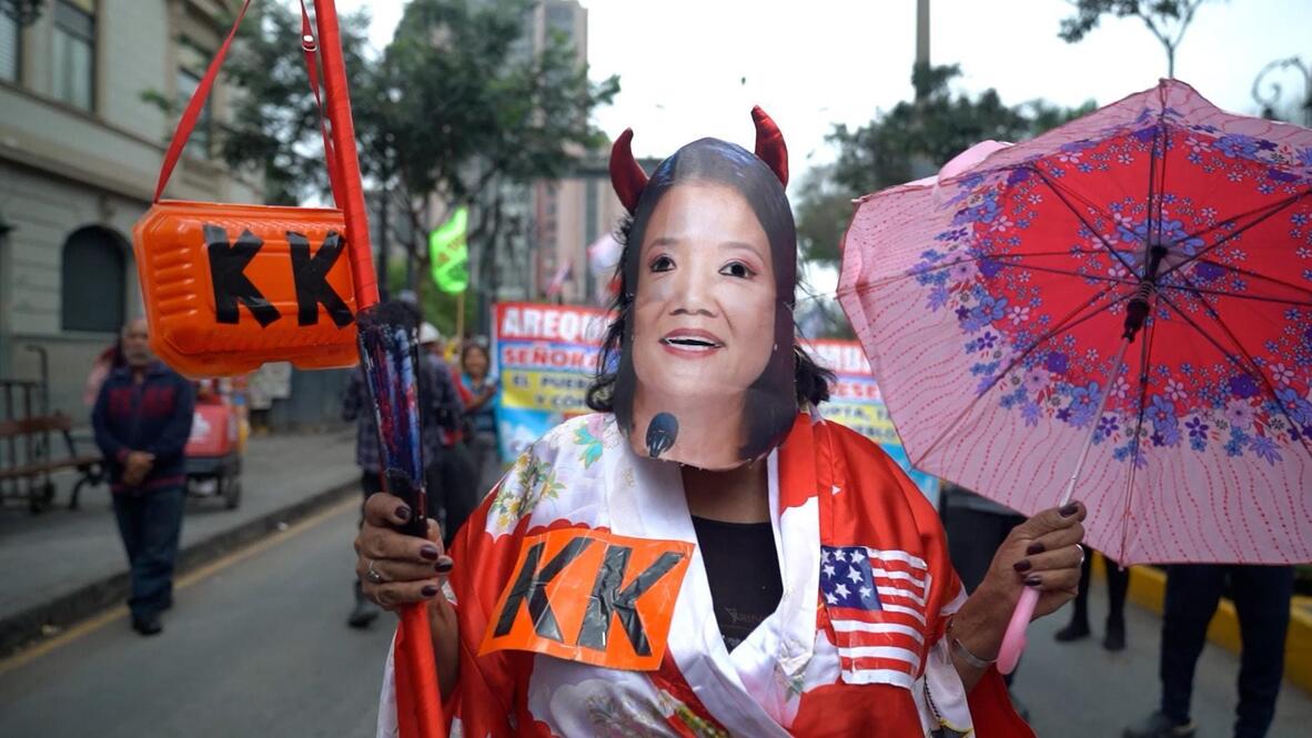Thousands Reject Keiko Fujimori As Presidency Begi