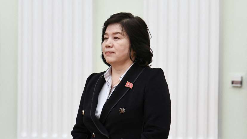 Russian President Vladimir Putin and North Korean Foreign Minister Choe Son Hui meet in Moscow