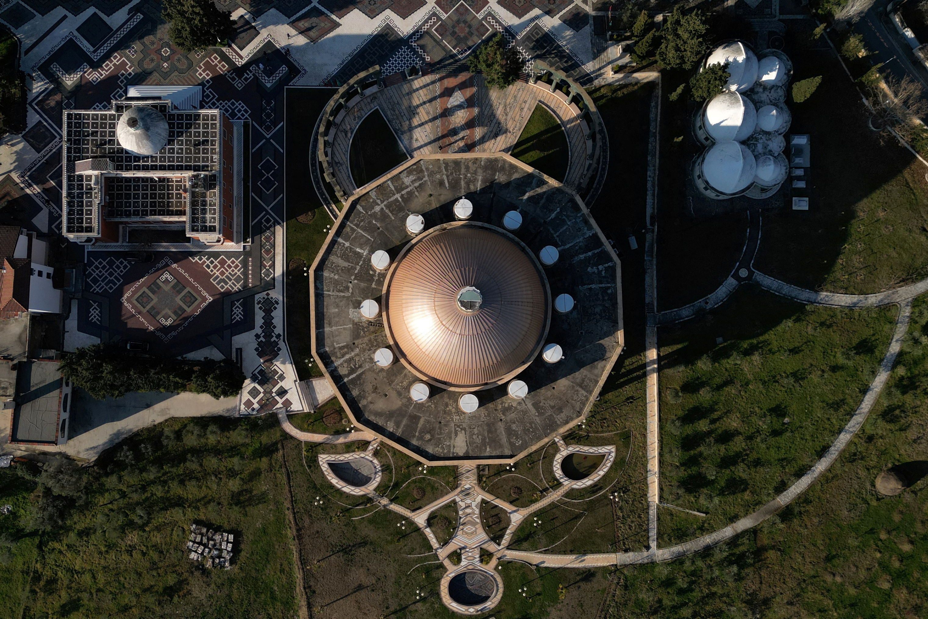Albania wants to create, a Vatican-style, Bektashi state in Tirana