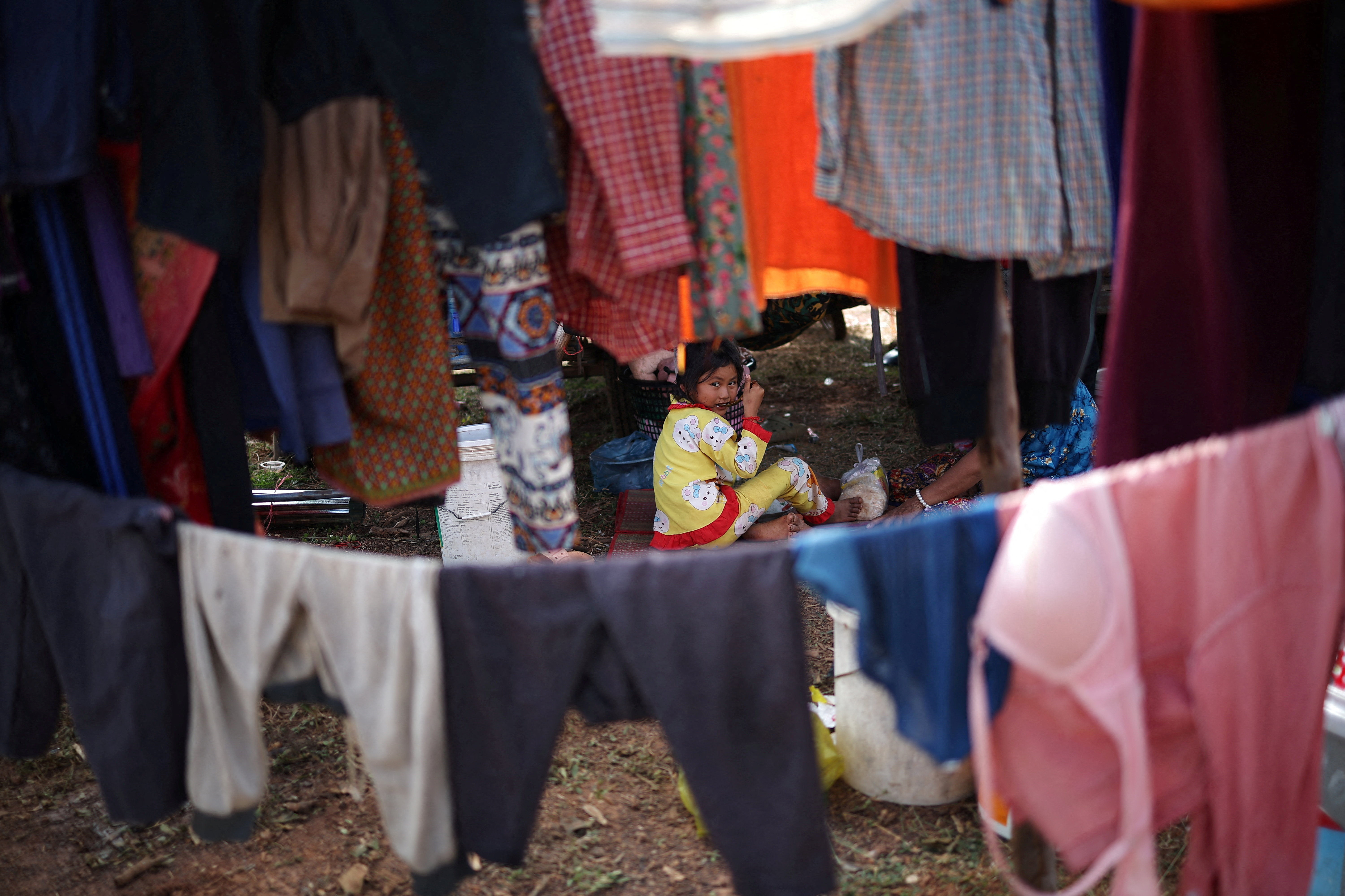 Fighting between Thailand and Cambodia spreads along contested border