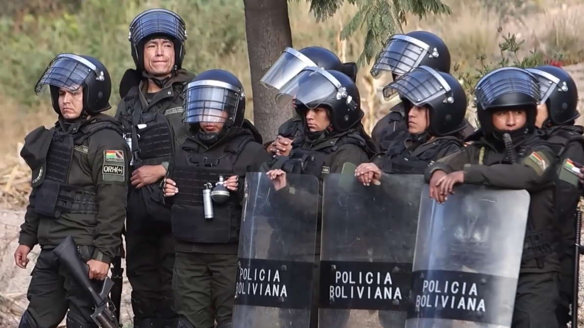 Bolivia launches humanitarian corridors amid blockade crisis