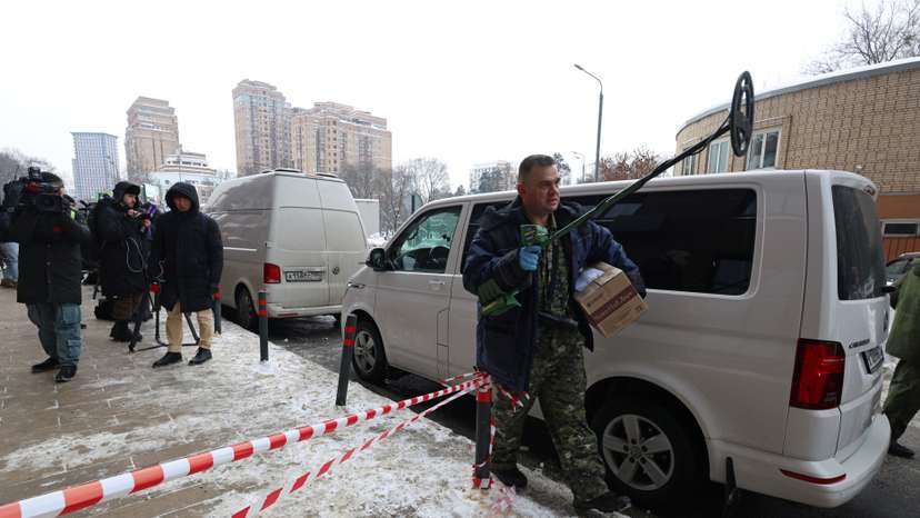 The site of the assassination attempt on Russian Lieutenant General Vladimir Alexeyev in Moscow