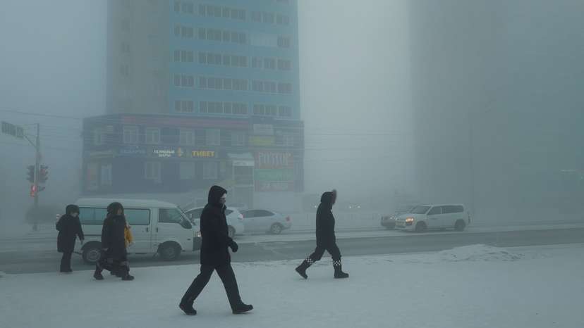 Russia's Yakutsk city hit by an extreme cold snap
