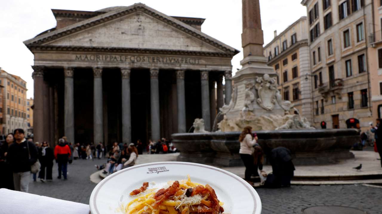 Italy is hungry for victory awaiting UNESCO's decision to add Italian cuisine to the list of protected heritage