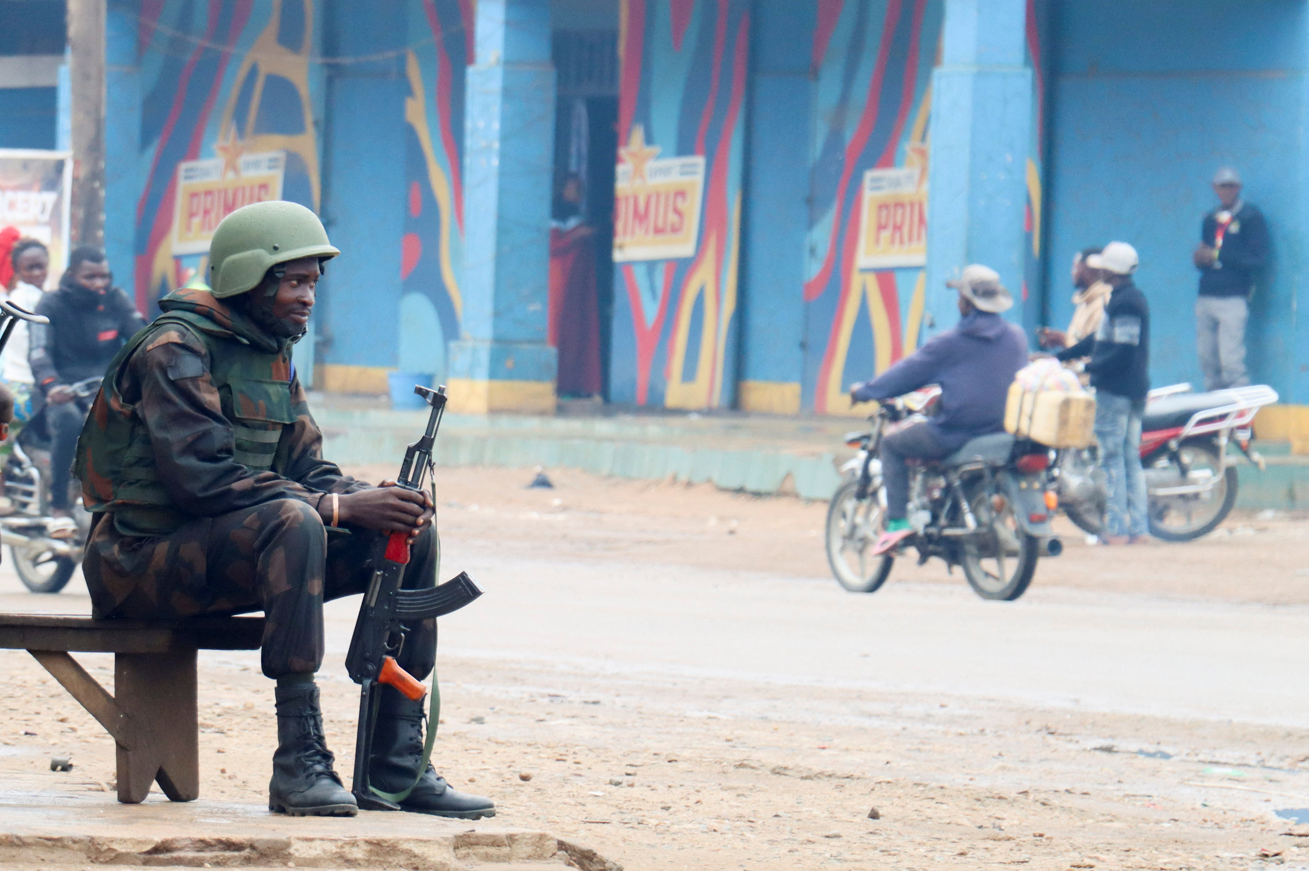 Congolese Minister of Defense Guy Kabombo Muadiamvita visits Beni, North Kivu Province