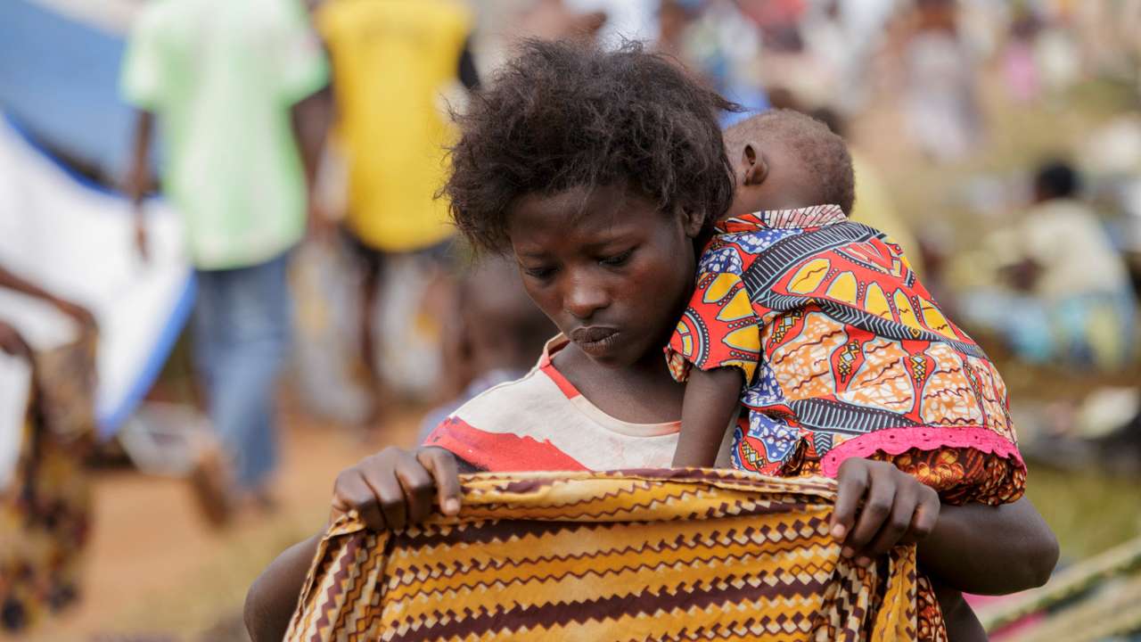 Refugees flee eastern Congo into Burundi as fighting rages in South Kivu