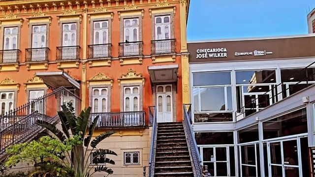 O CineCarioca José Wilker, inaugurado em dezembro de 2024 nas Casas Casadas, em Laranjeiras, retomou um espaço que estava sem cinema desde 2008.
