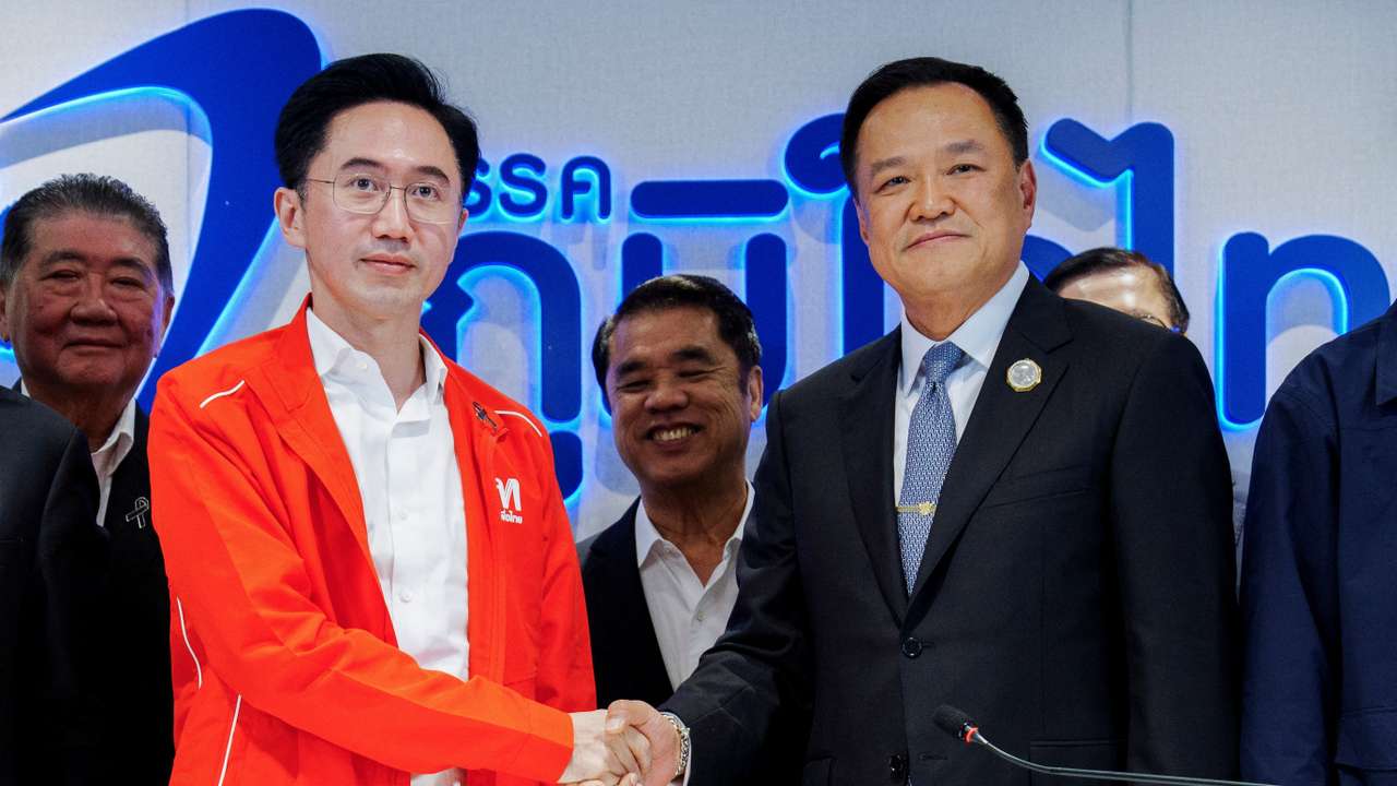 Pheu Thai Party agree to join Bhumjaithai Party to form a coalition in Bangkok