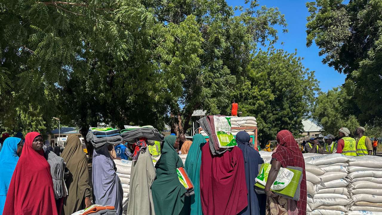 More Nigerians face hunger as floods worsen impact of inflation, conflict