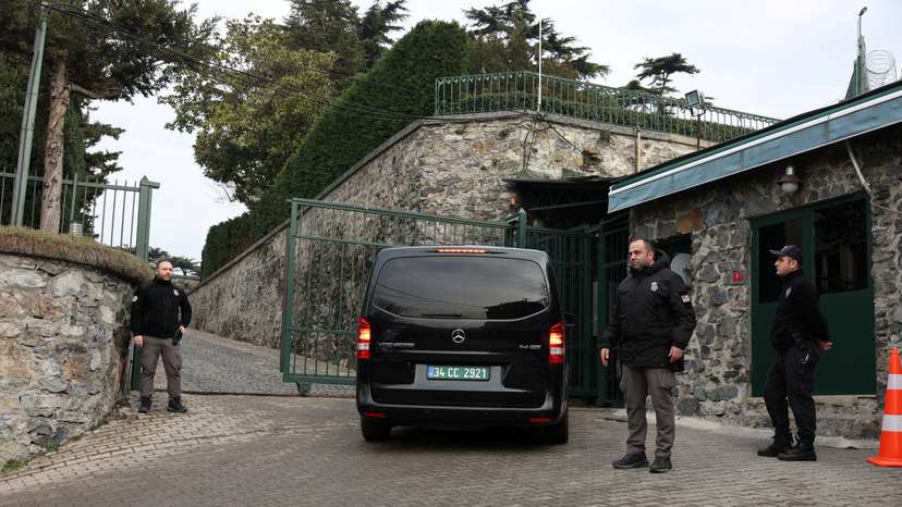 Russian delegation arrives for talks with U.S. in Istanbul