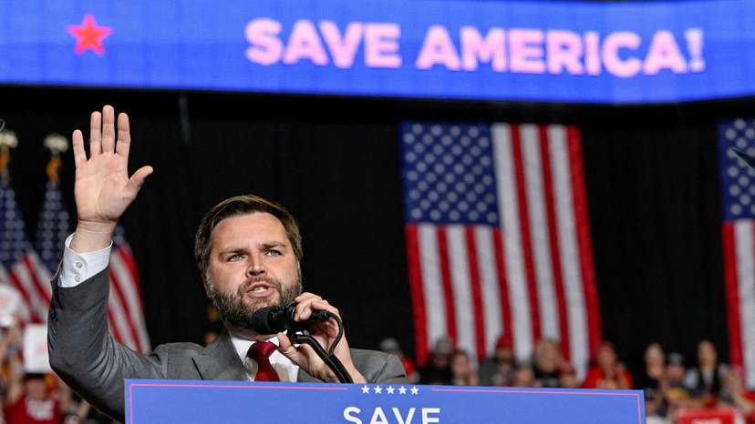 FILE PHOTO: Donald Trump holds rally in Ohio