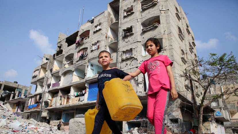 FILE PHOTO: Site of an Israeli strike on a house in Rafah, in the southern Gaza Strip