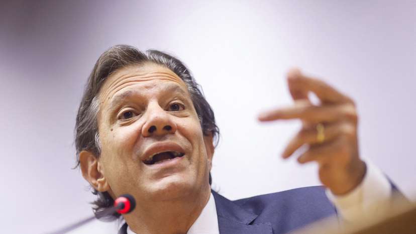 FILE PHOTO: Brazil's Finance Minister Fernando Haddad attends a press conference in Brasilia