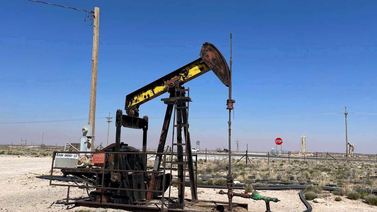 Oil and gas drilling sites in New Mexico