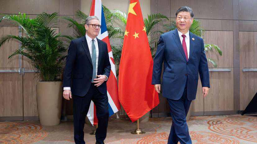 FILE PHOTO: BRITAIN-CHINA NEW "GOLDEN ERA" BUSINESS DIALOGUE