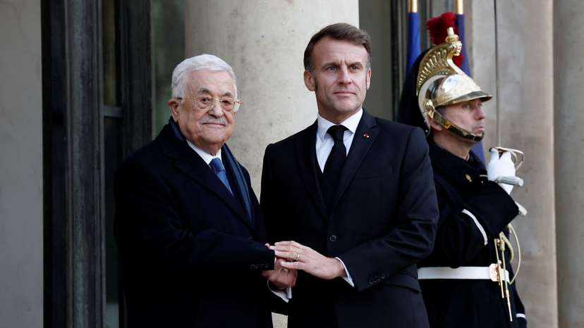 French President Emmanuel Macron hosts Palestinian President Abbas in Paris